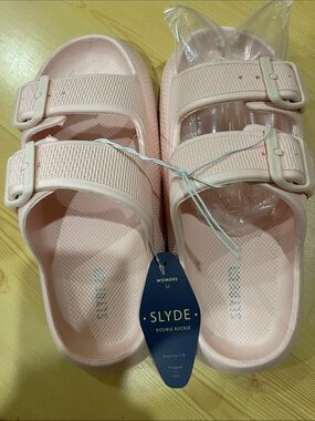 Women's Double Buckle Sandals - Pale Pink